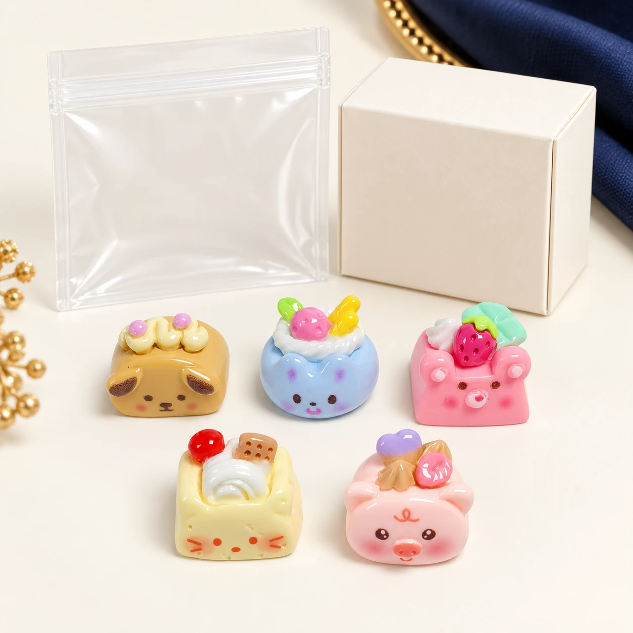 Animal Face Cake Resin Charms RW001867 with illustrative private-label packaging