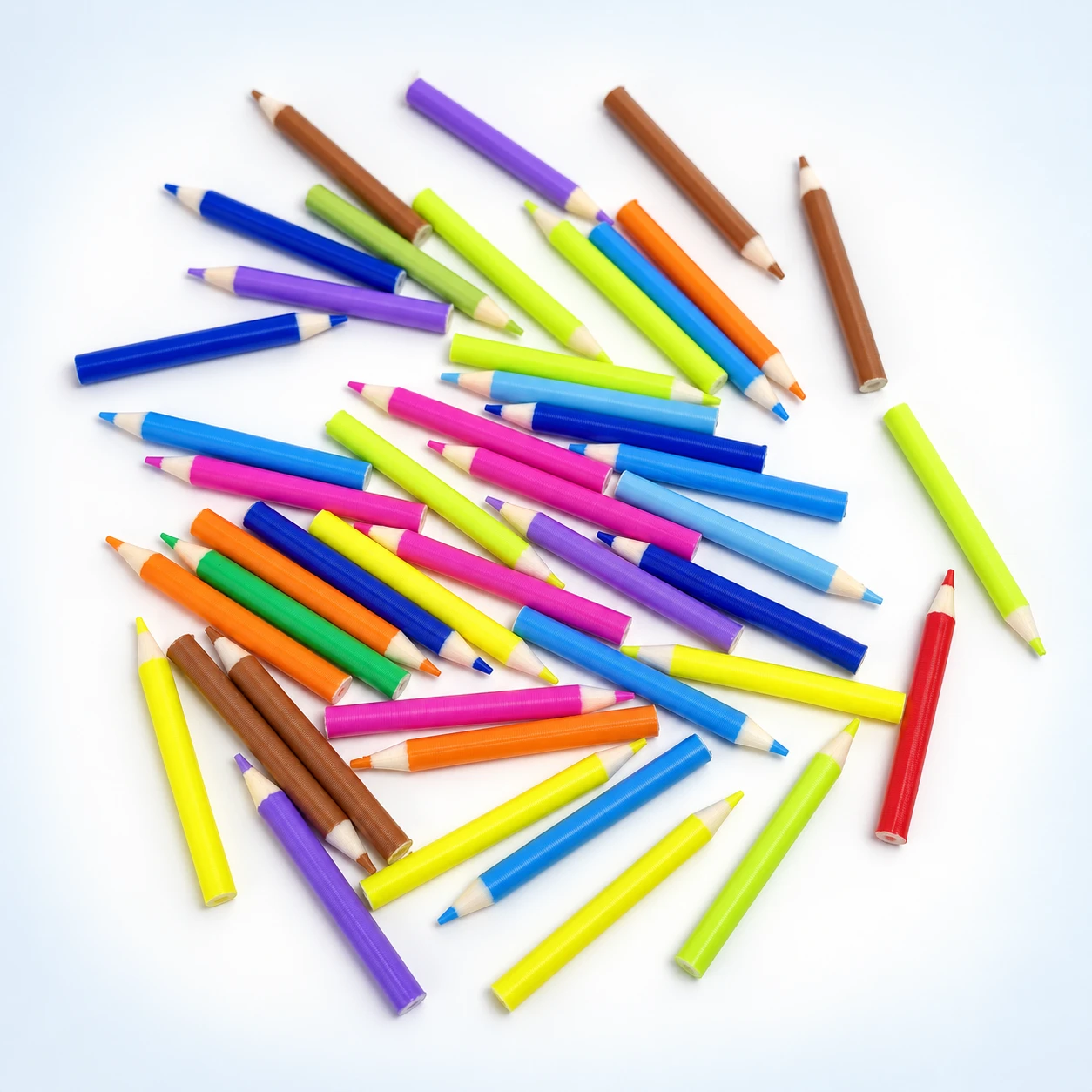 Colored Pencil Resin Miniatures RW001952 on a clean light studio background