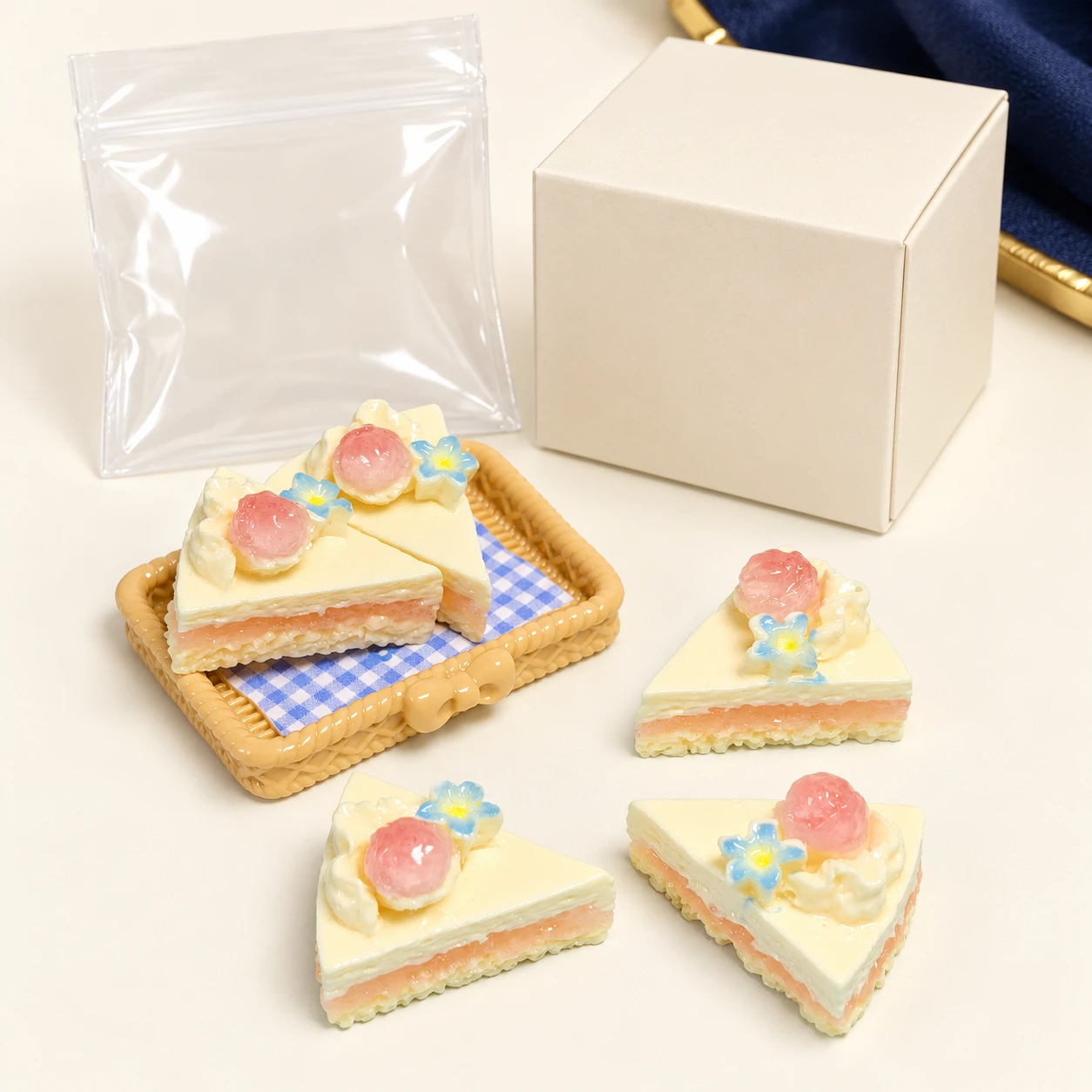 Fruit-Topped Triangle Cake Resin Charms RW002079 with illustrative private-label packaging