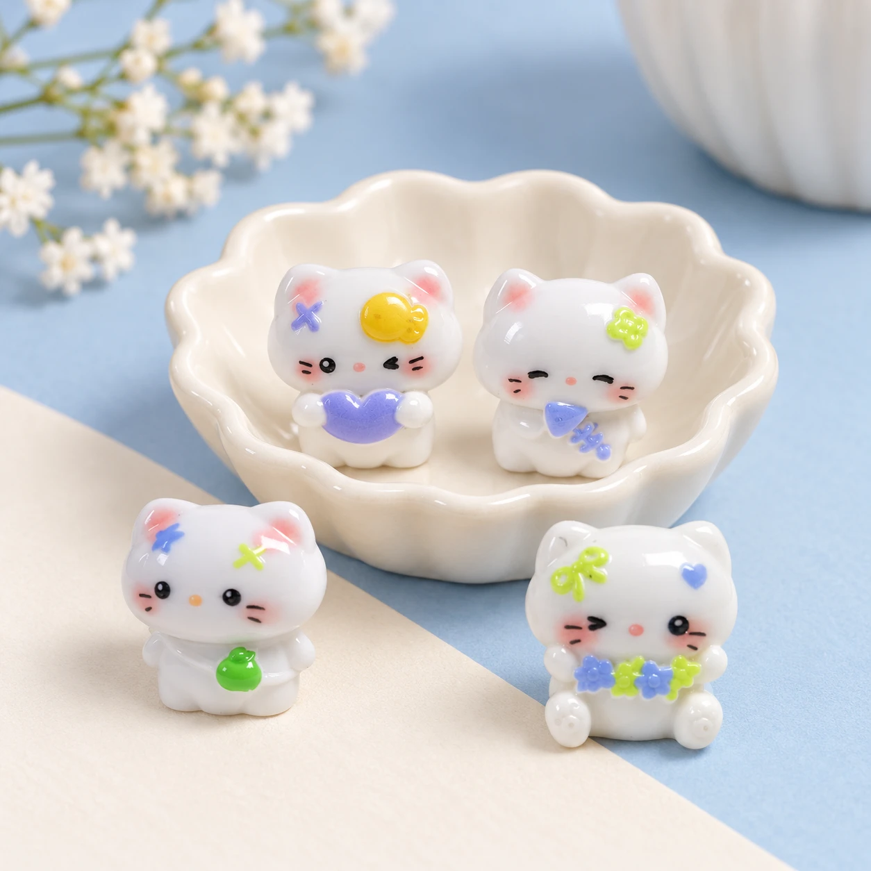 Mini Cat Resin Charms RW002244 displayed for assortment selection