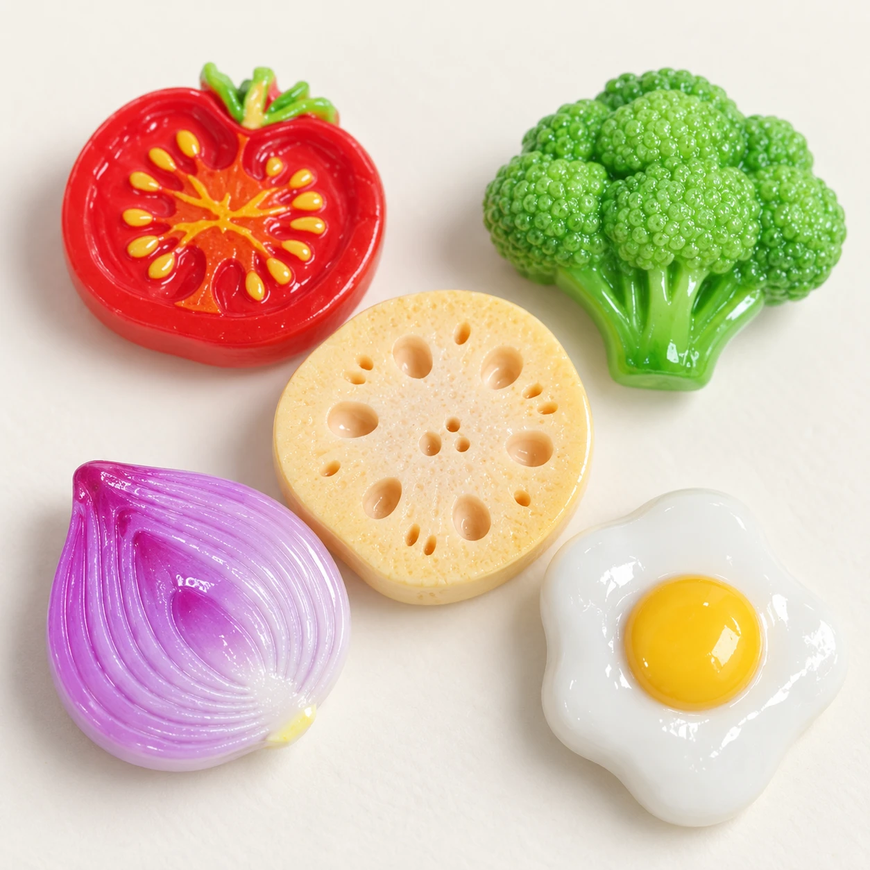 Vegetable Slice and Fried Egg Resin Charms RW004682 close-up showing the decorative shape and finish